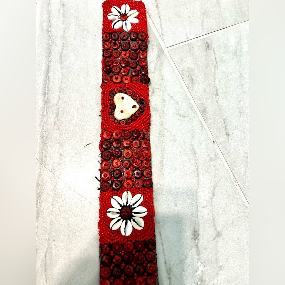 VTG Handmade African Kuba Cowrie Shell & Beaded Belt
Artisan Tribal Boho Waist - Picture 5 of 11